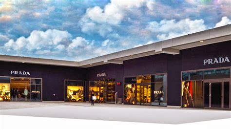 prada outlet sant'elpidio a mare|Outlet Shopping .